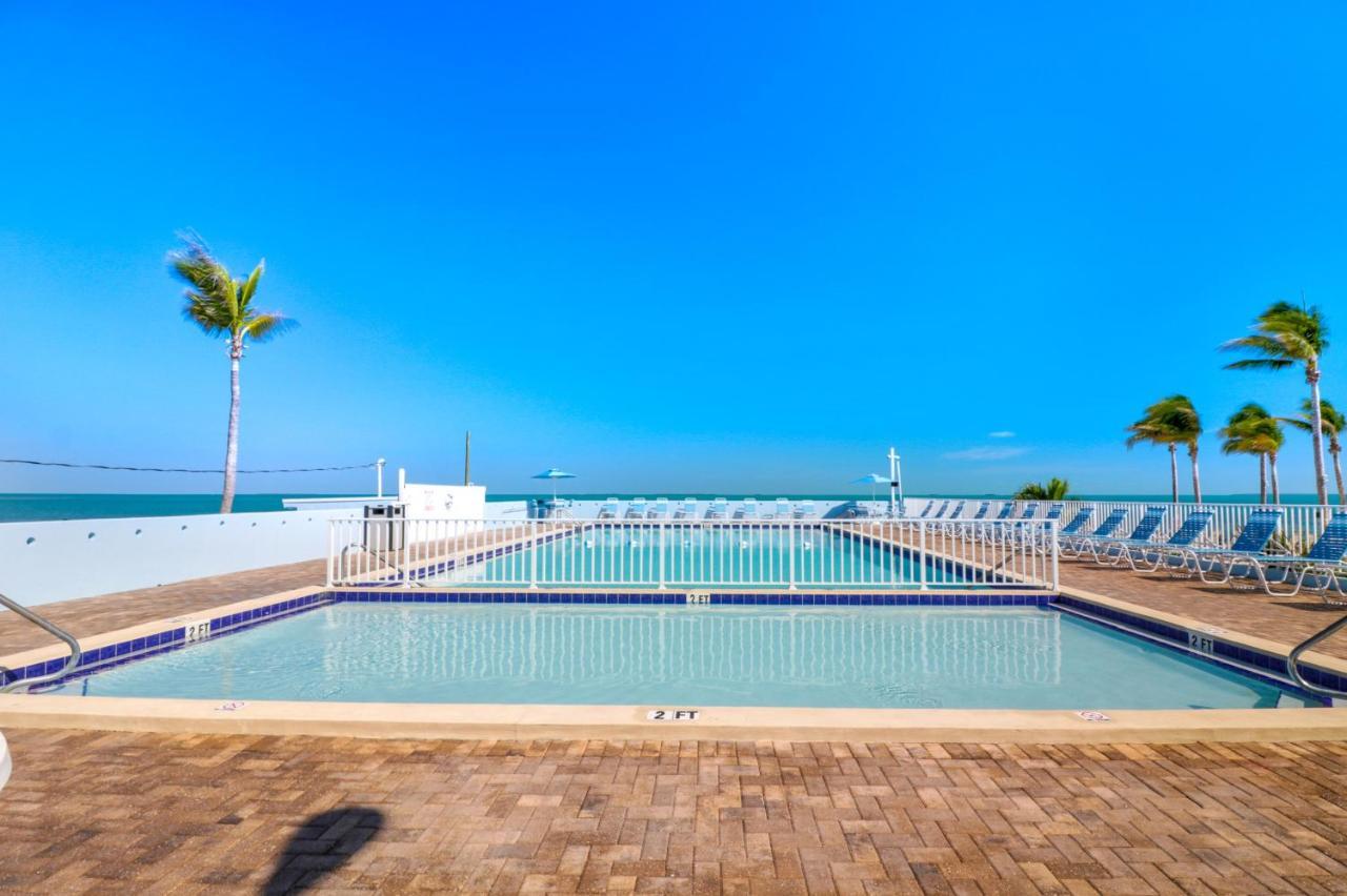 Fiesta Key Rv Resort Standard Room 2 Layton Esterno foto