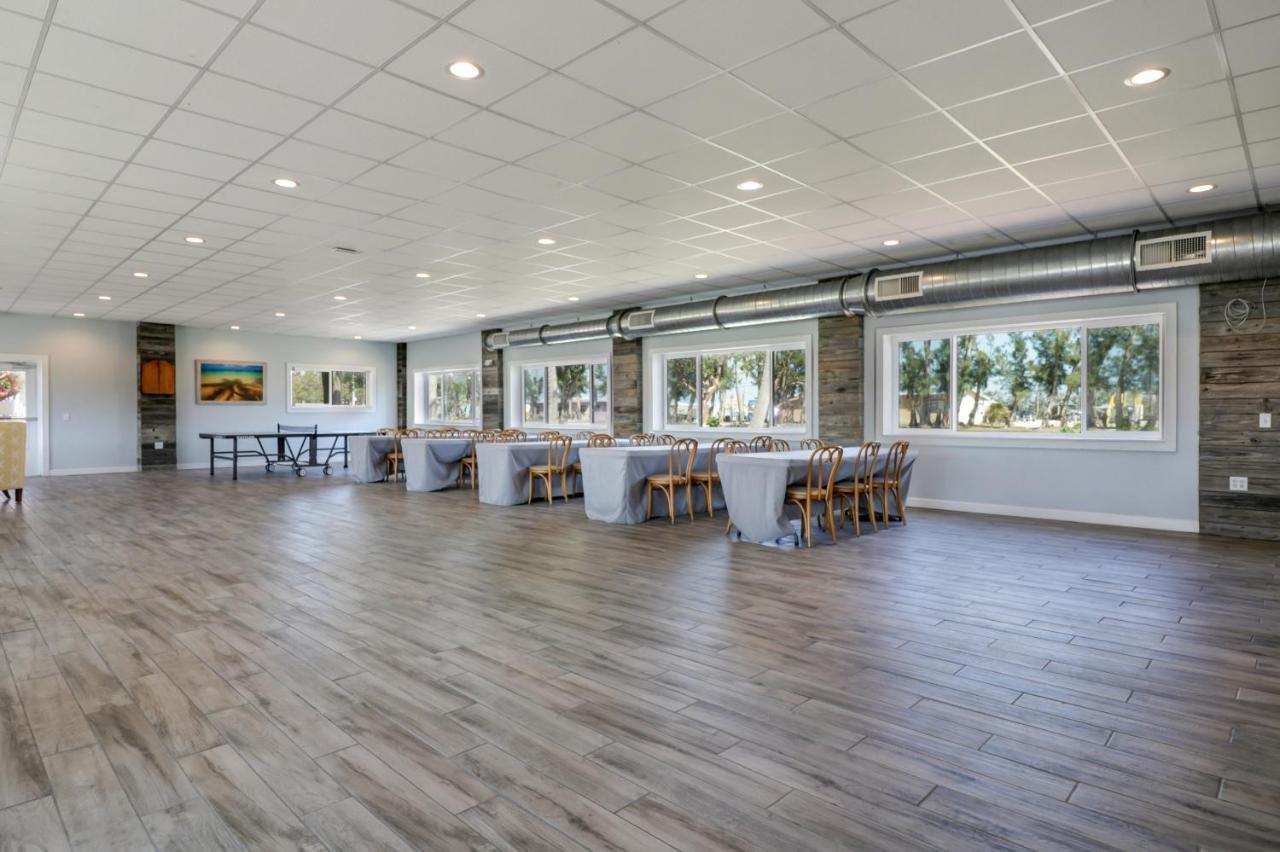 Fiesta Key Rv Resort Standard Room 2 Layton Esterno foto