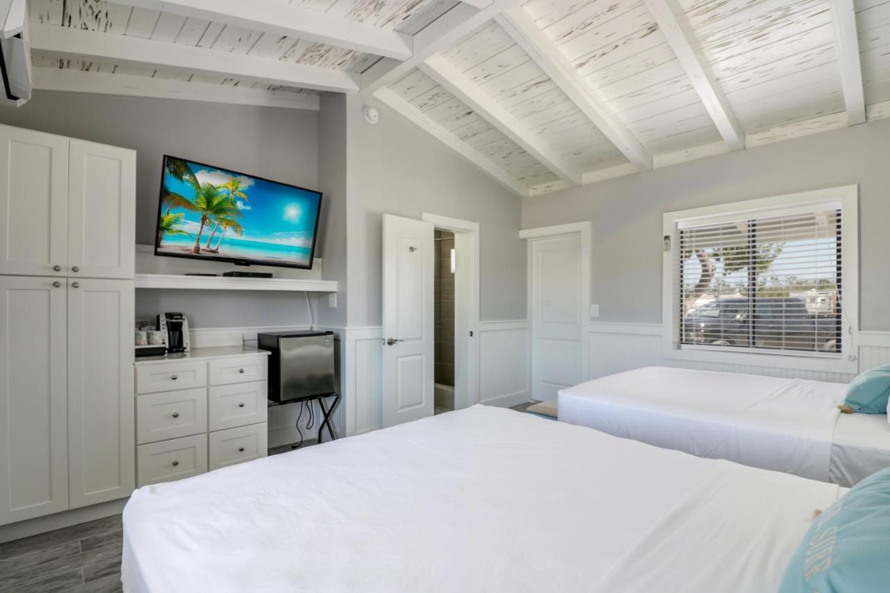 Fiesta Key Rv Resort Standard Room 2 Layton Esterno foto